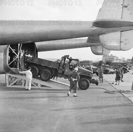 airplane, military, WWII, World War II, aviation, B-29, historical,