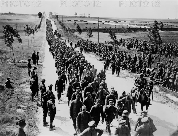 prisoners, Germans, soldiers, World War I, historical,