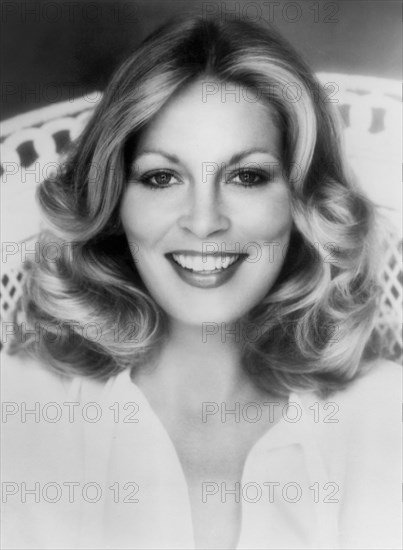 Karen Carlson, actress, woman, celebrity, entertainment, historical,