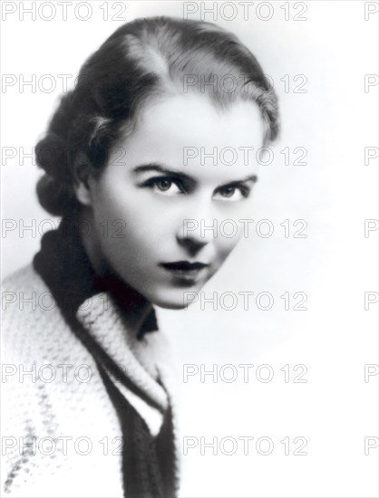 Frances Fuller, woman, actress, celebrity, entertainment, historical,