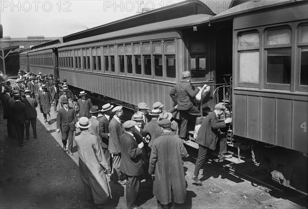 American Recruits going to Camp Upton
