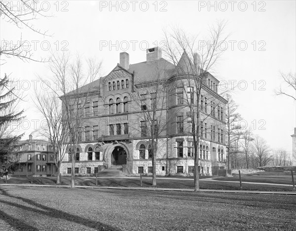 Hopkins Hall, Williams College, 1904