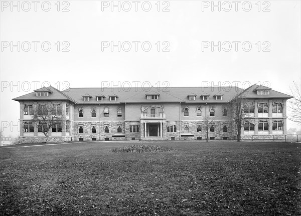 Homeopathic Hospital, University of Michigan, 1905