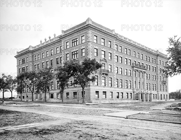 Milbank Hall, Columbia University, 1900