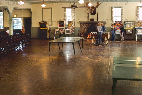 Game Room, Scott's Family Resort, 1978