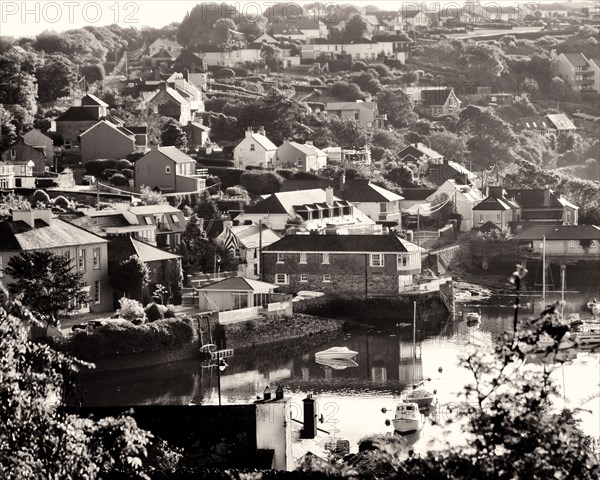 Seaside Village, Kinsale,