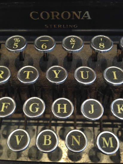 Old-Fashioned Typewriter,,