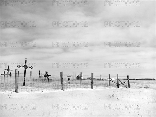 Graveyard, Richardton