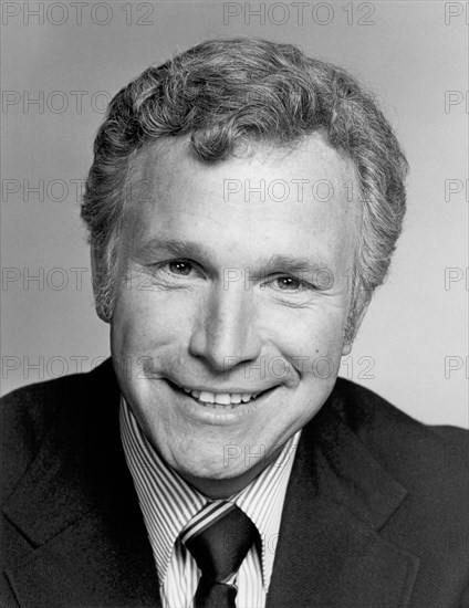 Wayne Rogers