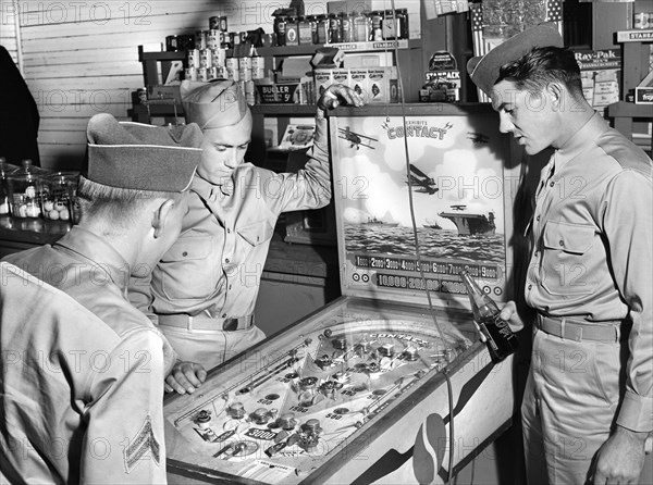 soldiers, military, pinball machine, army, historical,