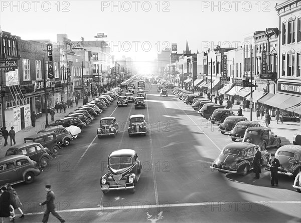 street scene, Main Street, Fayetteville, North Carolina, historical