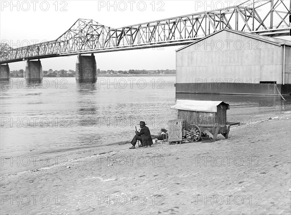 man, fishing, river, Louisville, historical,