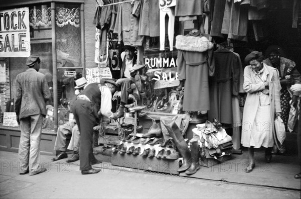 stores, retail, economies, Memphis, historical,