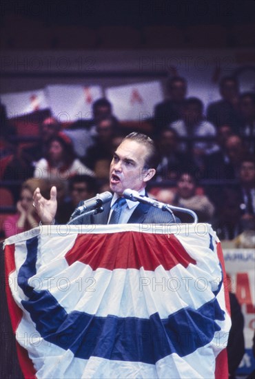 politics, George Wallace, political rally, presidential election, historical,