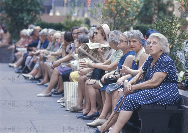 tourists, travel, New York City, leisure, historical,