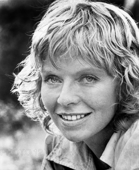 Susannah York, woman, actress, celebrity, entertainment, historical,