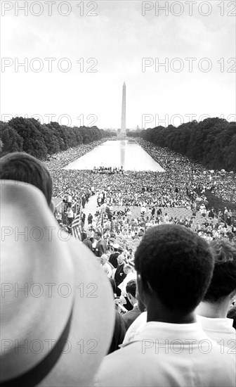 Crowd surrounding Reflecting Pool