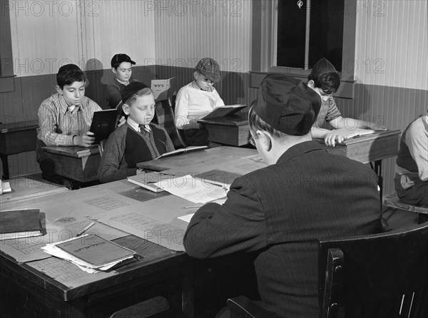 Students reading in Hebrew School