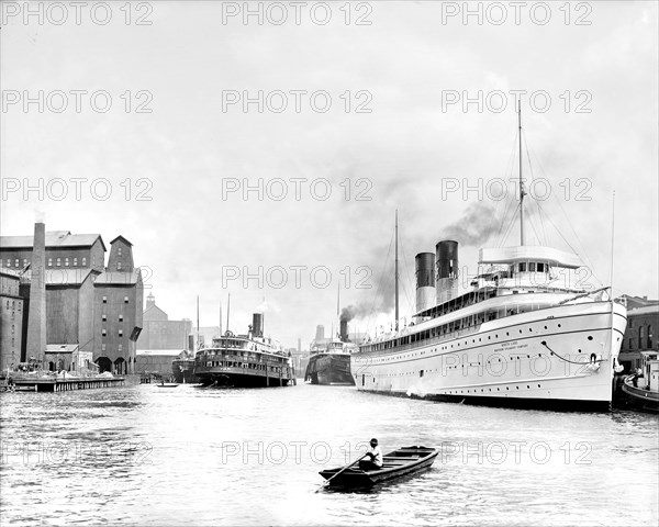 Steamships along Buffalo River