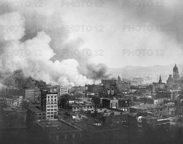 Smoke billowing over city after Earthquake