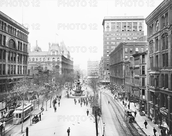 Fountain Square and Fifth Street