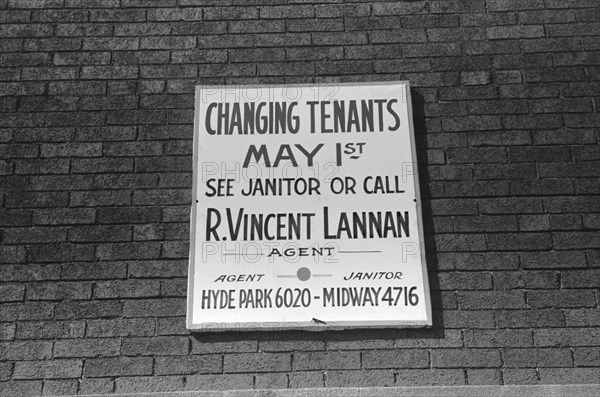Apartment Building Sign notifying a change of Tenants
