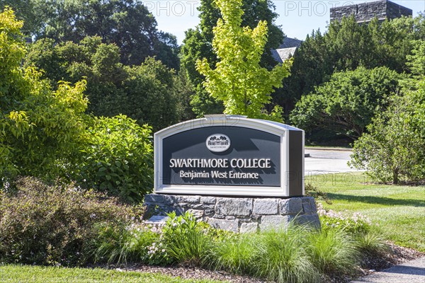 Entrance Sign