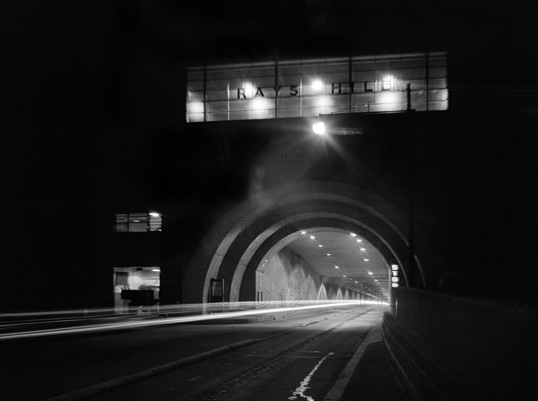 Tunnel