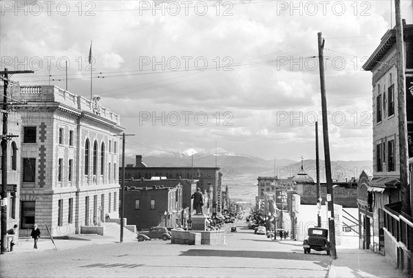 Main Street looking south