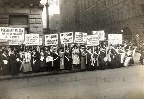 Suffragists protesting