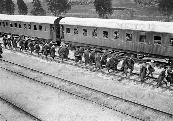 Italian prisoners of war detraining at Wadi al-Sarar Railway Station