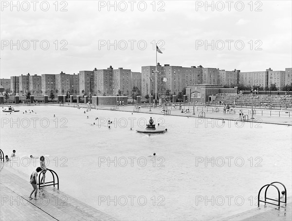 Large wading pool