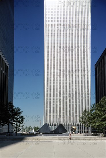 World Trade Center with Cloud Fortress sculpture by Masayuki Nagare and Sphere sculpture by Fritz Koenig at Plaza Fountain