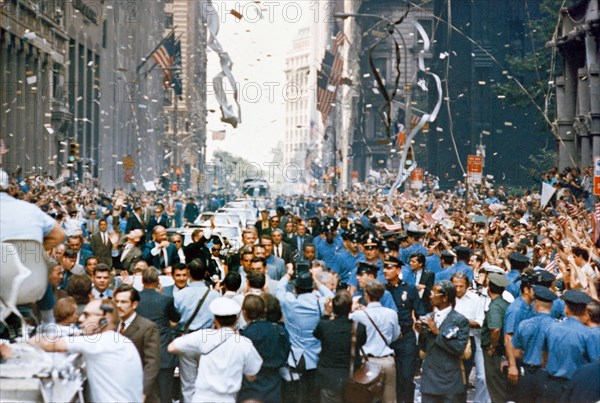 Ticker tape parade for Apollo 11 crewmen