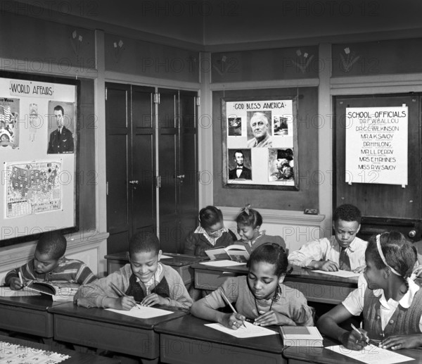Students in composition class in grammar school, Washington, D.C., USA, Marjory Collins, U.S. Office of War Information, March 1942