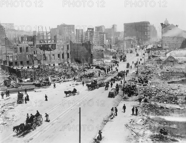 Damaged buildings at Market Street, west of Powell and Fifth Streets, showing area east of Taylor and Powell Streets, after earthquake, San Francisco, California, USA, U.S. Army Signal Corps, April 1906
