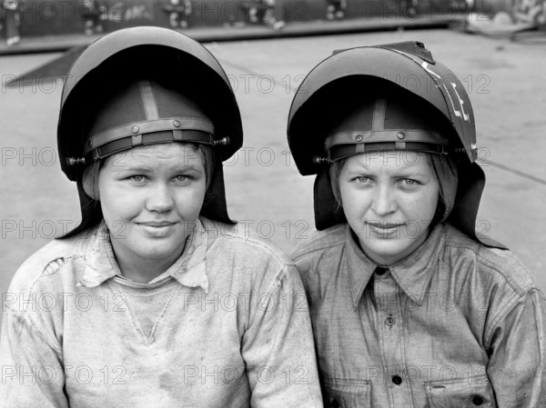 Two female welders, Bethlehem-Fairfield shipyards, Baltimore, Maryland, USA, Arthur S. Siegel, U.S. Office of War Information, May 1943
