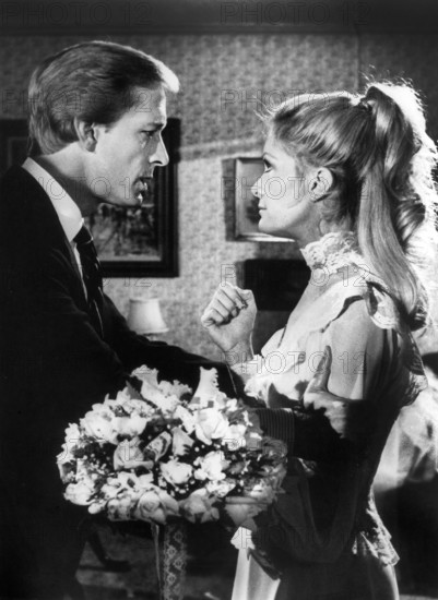 Ted Shackelford, Joan Van Ark, on-set of the TV Series, "Knots Landing", CBS-TV, 1985