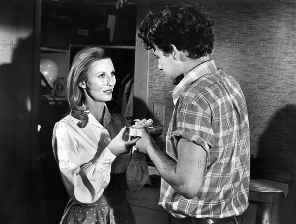 Cloris Leachman, Timothy Bottoms, on-set of the film, "The Last Picture Show", Columbia Pictures, 1971