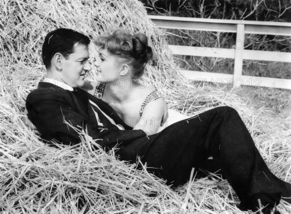 Tony Randall, Debbie Reynolds, on-set of the film, "The Mating Game", MGM, 1959