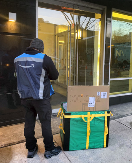 Amazon delivery to apartment building, Williamsburg, Brooklyn, New York, USA