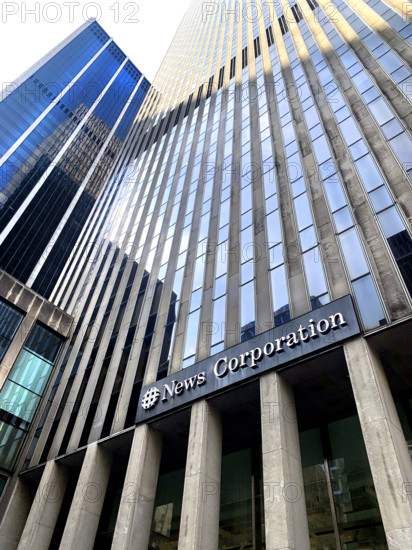 News Corporation, low angle view of building exterior, 1211 Avenue of the Americas, New Yor City, New York, USA