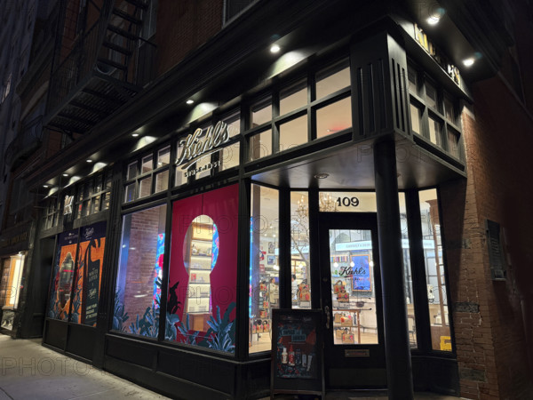 Kiehl's flagship store, building exterior, 109 Third Avenue, New York City, New York, USA