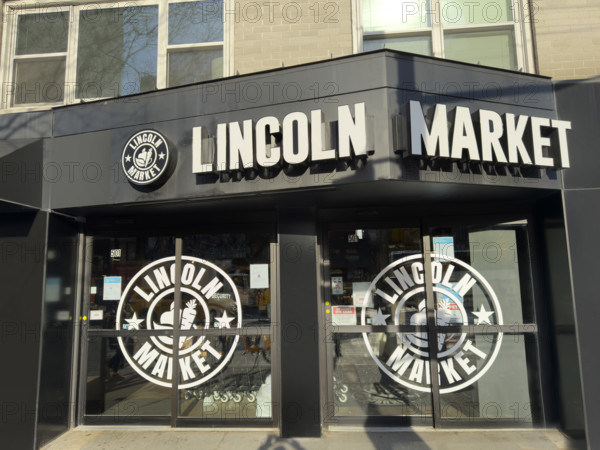 Lincoln Market grocery store, building exterior, Chelsea, New York City, New York, USA