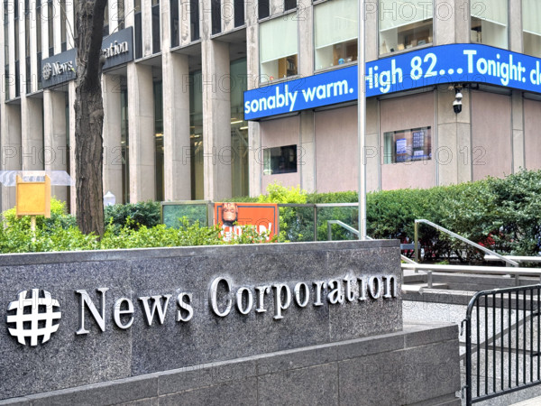 News Corporation, building exterior, 1211 Avenue of the Americas, New Yor City, New York, USA