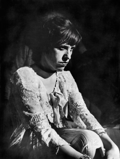 Lotte Lenya, on-set of the German musical film, "The Threepenny Opera", German title: "Die 3 Groschen-Oper", photo by Hans Casparius, Nero-Film, Tobis Filmkunst, Warner Bros. Pictures GmbH, 1931