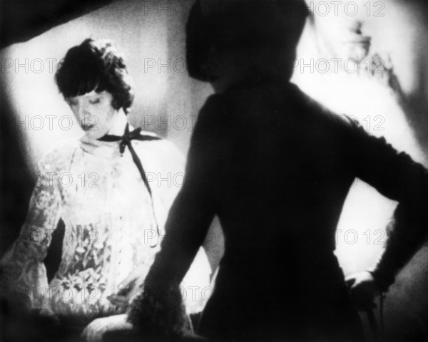 Lotte Lenya, on-set of the German musical film, "The Threepenny Opera", German title: "Die 3 Groschen-Oper", photo by Hans Casparius, Nero-Film, Tobis Filmkunst, Warner Bros. Pictures GmbH, 1931