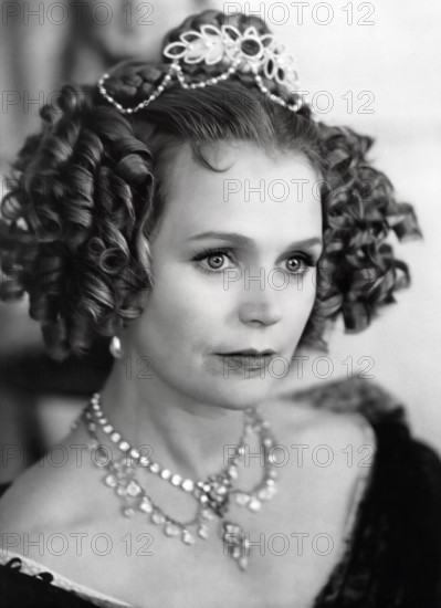 Lee Remick, on-set of the film, "The Europeans", Enterprise Pictures (UK), Levitt-Pickman (US), 1979