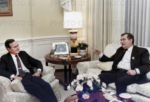 U.S. President George H.W. Bush meeting privately with Polish Solidarity Leader Lech Walesa of Poland, Washington, D.C., USA, David Valdez, White House photographer