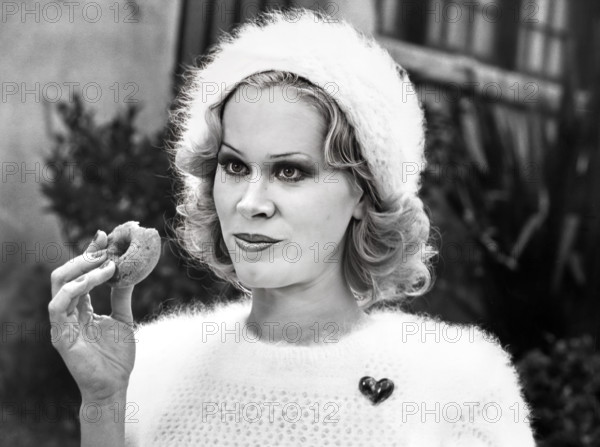 Karen Black, on-set of the film, "The Day Of The Locust", Paramount Pictures, 1975